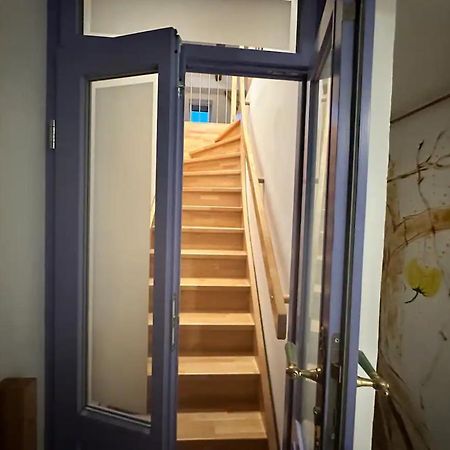 Exklusive Maisonetten Wohnung Mit Gartenzugang アウグスブルク エクステリア 写真