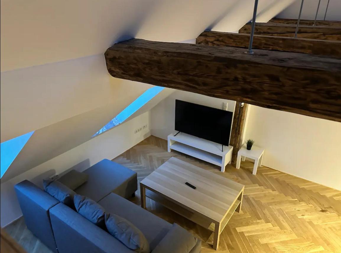 Exklusive Maisonetten Wohnung Mit Gartenzugang アウグスブルク エクステリア 写真