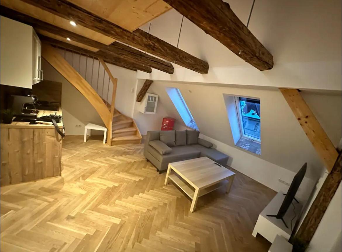 Exklusive Maisonetten Wohnung Mit Gartenzugang アウグスブルク エクステリア 写真