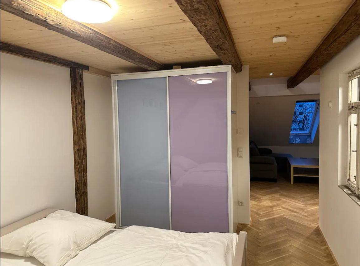 Exklusive Maisonetten Wohnung Mit Gartenzugang アウグスブルク エクステリア 写真