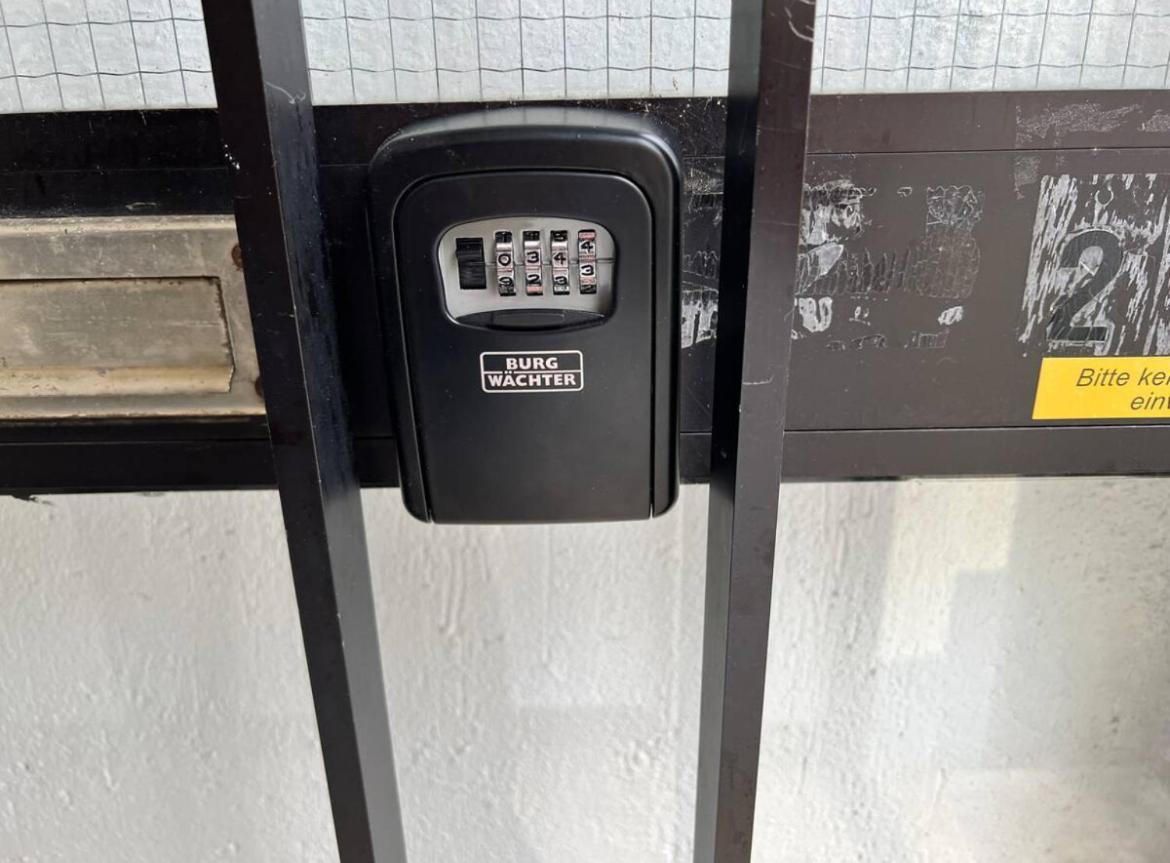 Exklusive Maisonetten Wohnung Mit Gartenzugang アウグスブルク エクステリア 写真